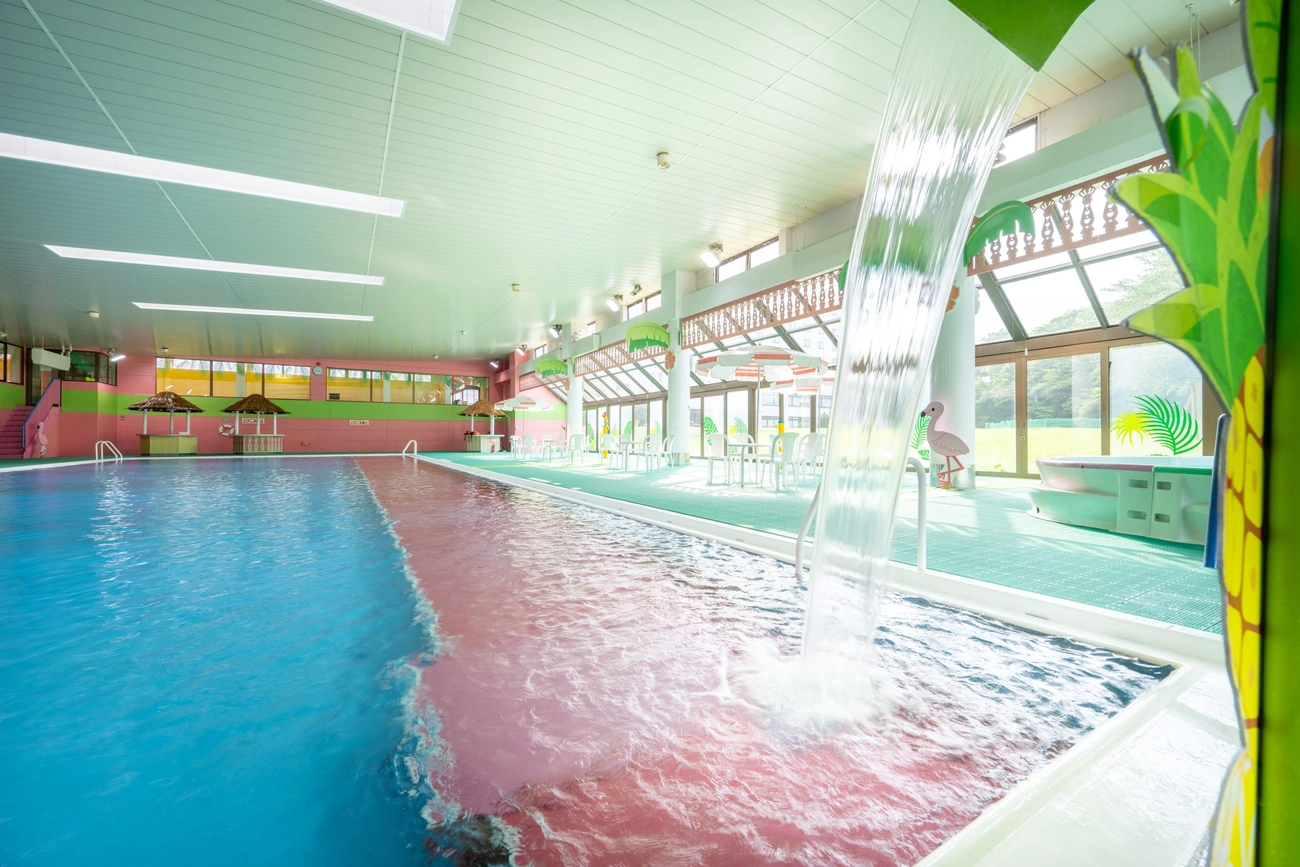 游泳池和活动主要视觉图宮城蔵王美居温泉度假酒店